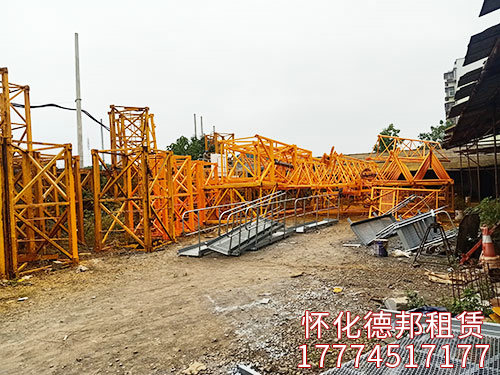 塔式起重機(jī) 塔式起重機(jī)